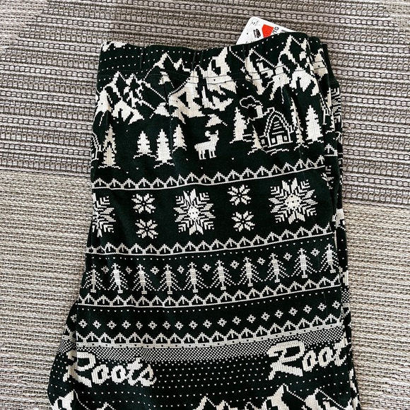 Roots Christmas Pj bottoms - Picture 1 of 2